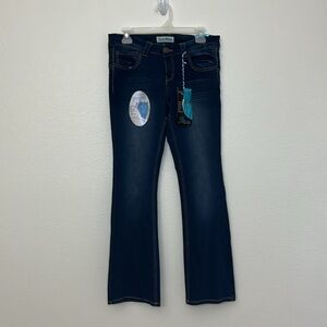 Paris Blues Juniors Flare Denim Jeans NWT Butt Lifting Jeans